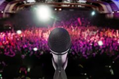 consejos para contratar famosos