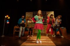 alucina pepinillos de dinamia teatro