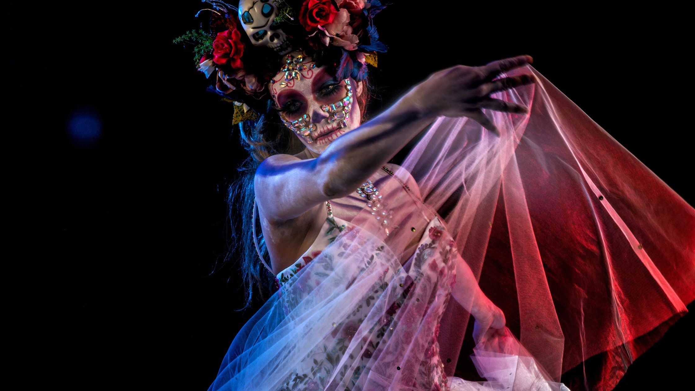 desfile de catrinas en el día de muertos