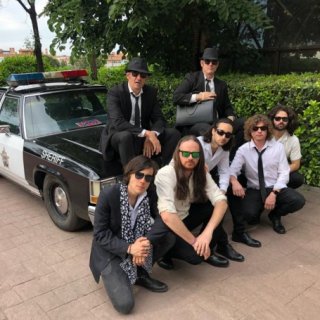 the blue brothers  tributo the blues brothers