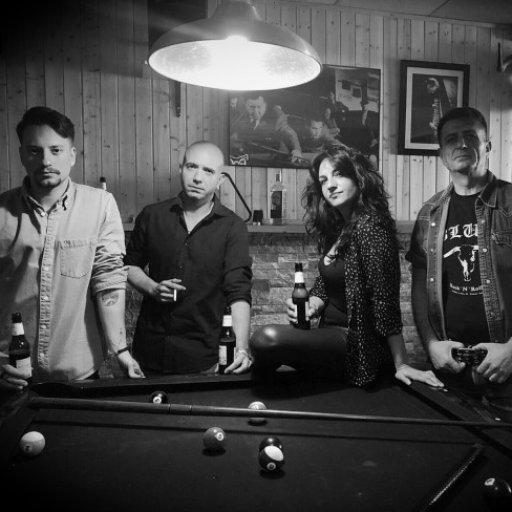 Grupo de Rock Alternativo - La Cuchilla - Información y contratación