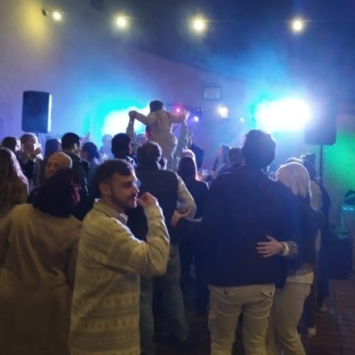 Disco Móvil - VICTORIO Y LUISINO - Información y contratación